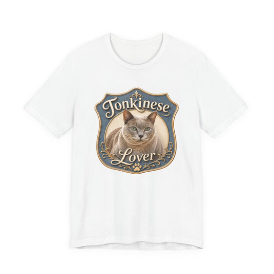 Tonkinese Lover T‑Shirt — Vintage Crest Cat Tee for Tonkinese Owners & Cat Lovers