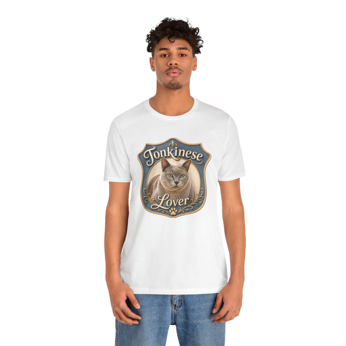 Tonkinese Lover T‑Shirt — Vintage Crest Cat Tee for Tonkinese Owners & Cat Lovers